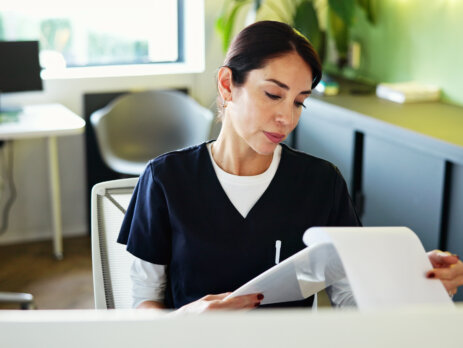 reconversion secrétaire médicale Paris